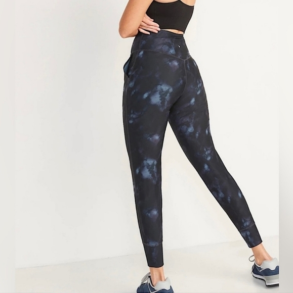 Old Navy black & blue joggers - Picture 2 of 5
